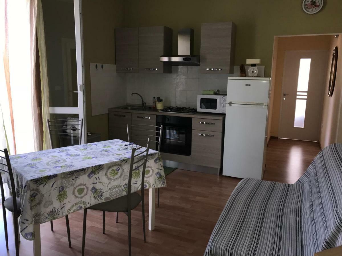 Apartamento Libeccio Finale Ligure Exterior foto